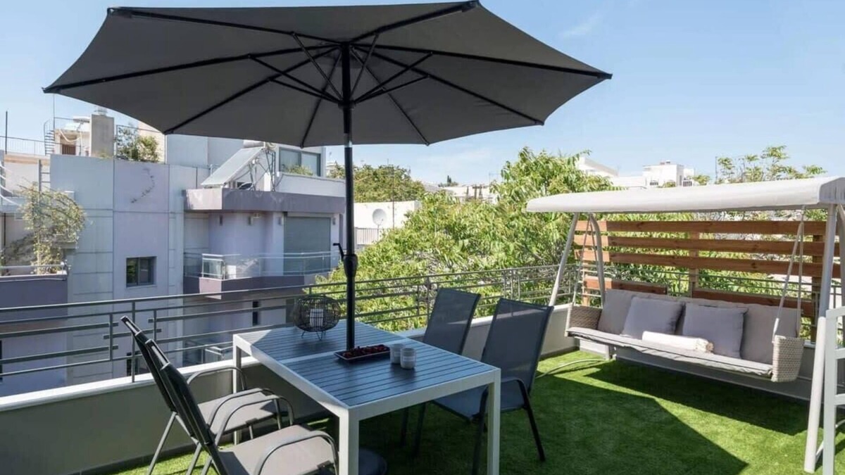 Kinosargous Apartment | Fantastic 1BR Apartment with Terrace in Athens