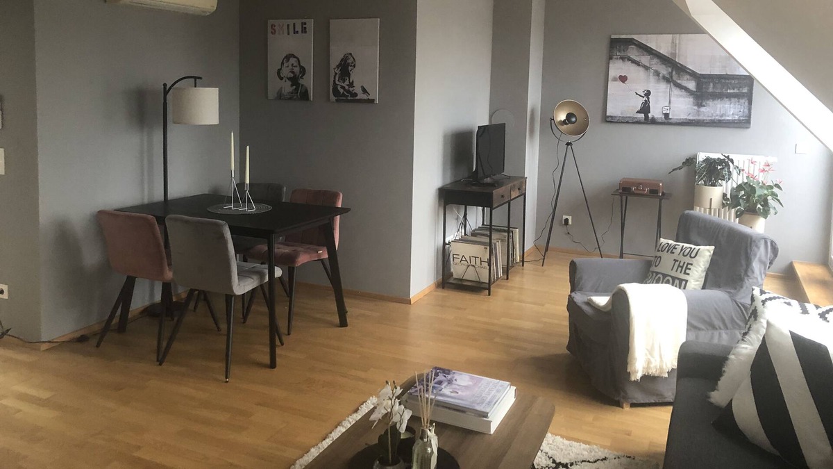 Rudolfsheim-Funfhaus Apartment | Fantastic 2 room penthouse apartment with air conditioning