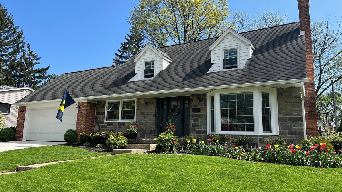 Dicken House | Fantastic 4-Bedroom Family Home - Short Walk to Michigan Stadium