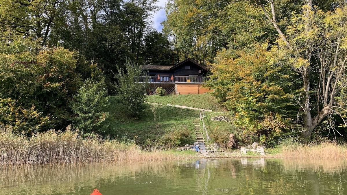 Untershofen Ski Chalet | Fantastic chalet on Lake Simssee - lake and mountain views in Upper Bavaria