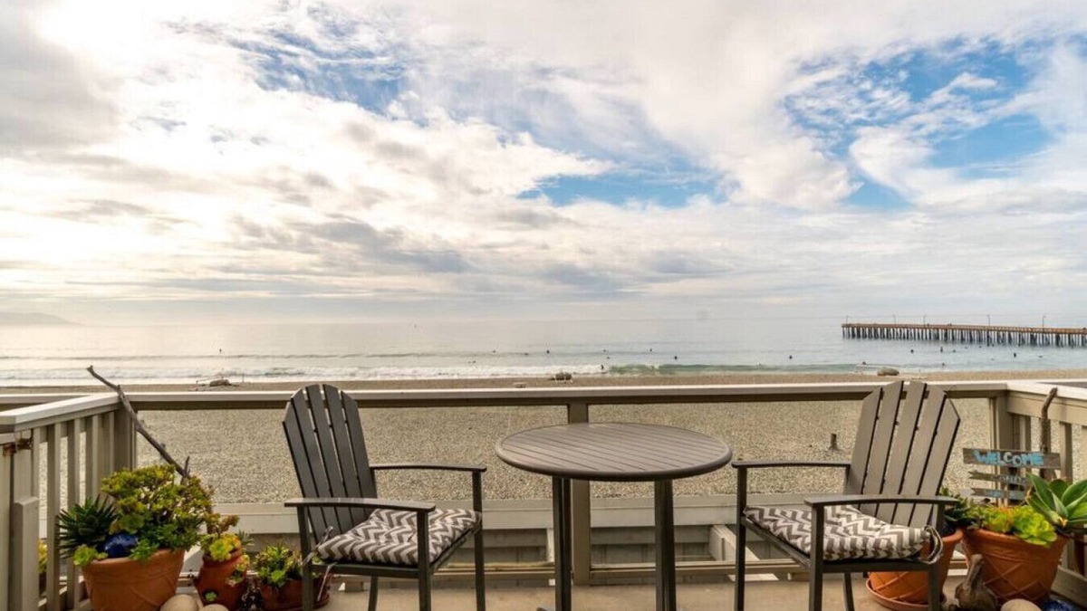Cayucos Condo | Fantastic Condo with Forever Views in Cayucos