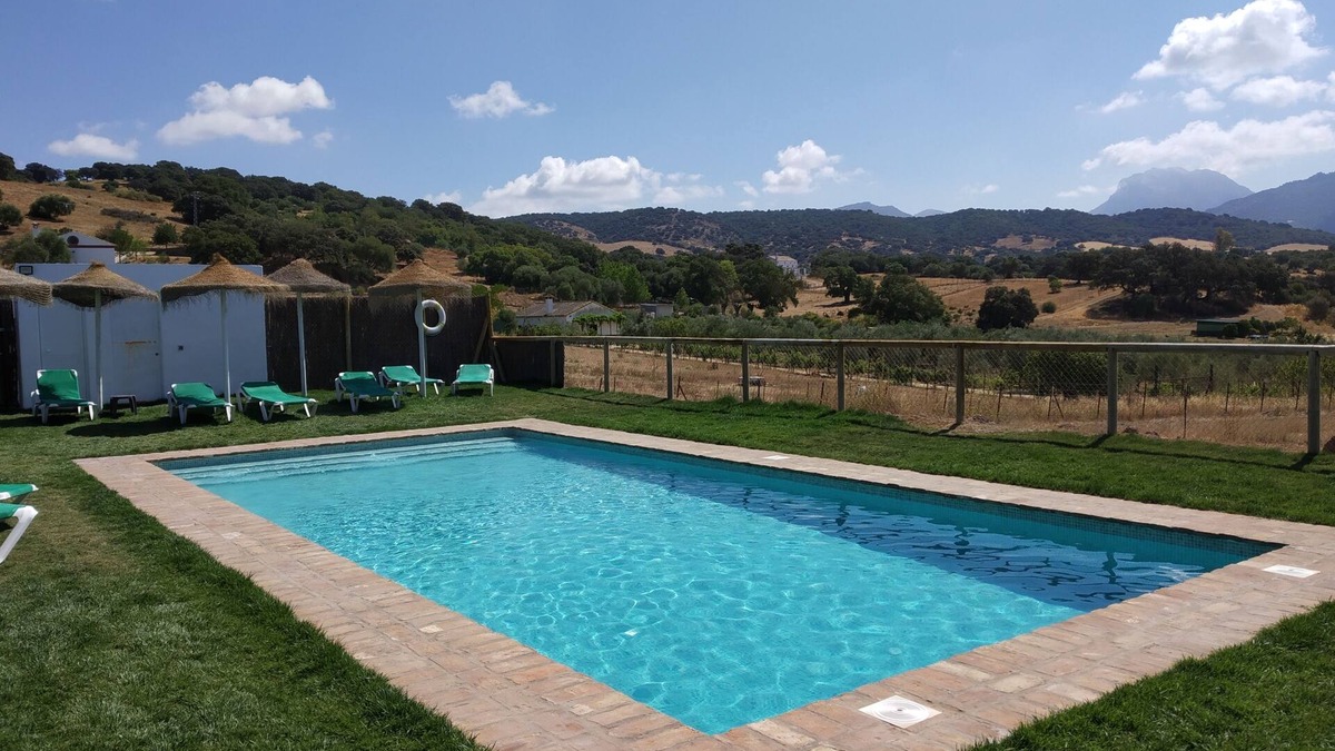 Prado del Rey Cottage | Fantastic country house El Rincón de Marco and María in the woods