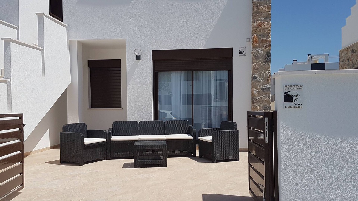 Torre de la Horadada Apartment | Fantastic 3 bedroom ground floor apartment, Torre de la Horadada (TH006)
