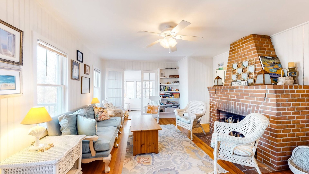 Cedar Bushes House | Fantastic Family-Friendly Gem w/Spacious Deck, Fast WiFi, & Beach Access Nearby