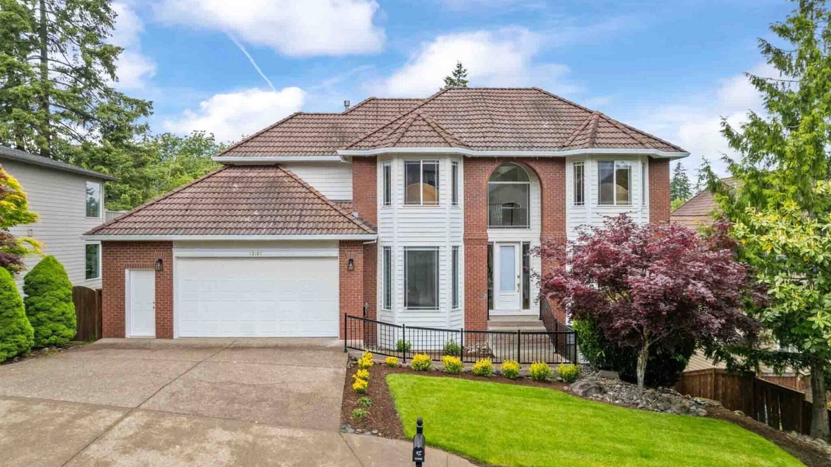 Bull Mountain House | Fantastic Family Friendly Bull Mountain Home, Pets OK, Game Room w/Ping Pong, Short Walk to Park