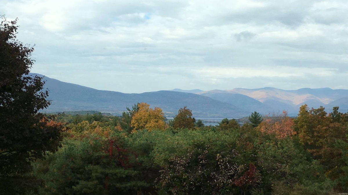 West Hurley House | Fantastic Family Vacation Home - Reservoir Views, Huge Pool, Lots Of Space