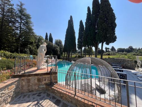 Colonnata Hotel | Fantastic Garden - Firenze Nord