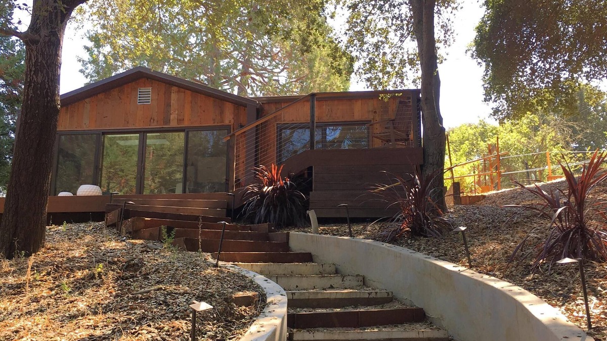 Woodside House | 🌻 Fantastic Guest House