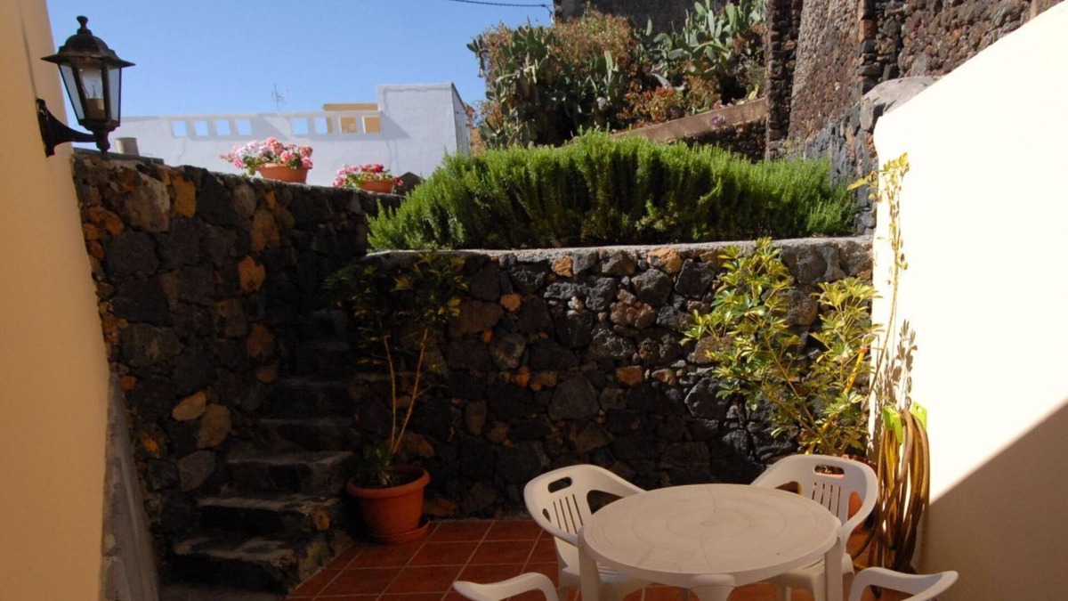 Taibique House | Fantastic Julan house in El Pinar del Hierro