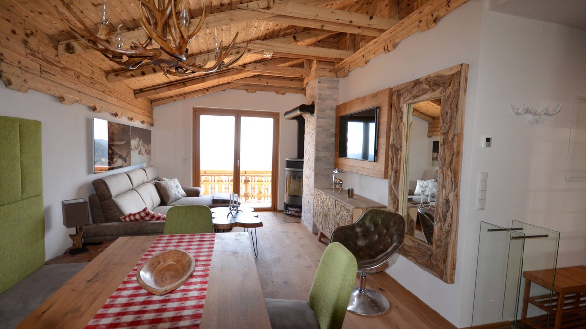 Albeck Apartment | Fantastic luxury chalet: valley & mountain views with sauna & fireplace, fully equipped