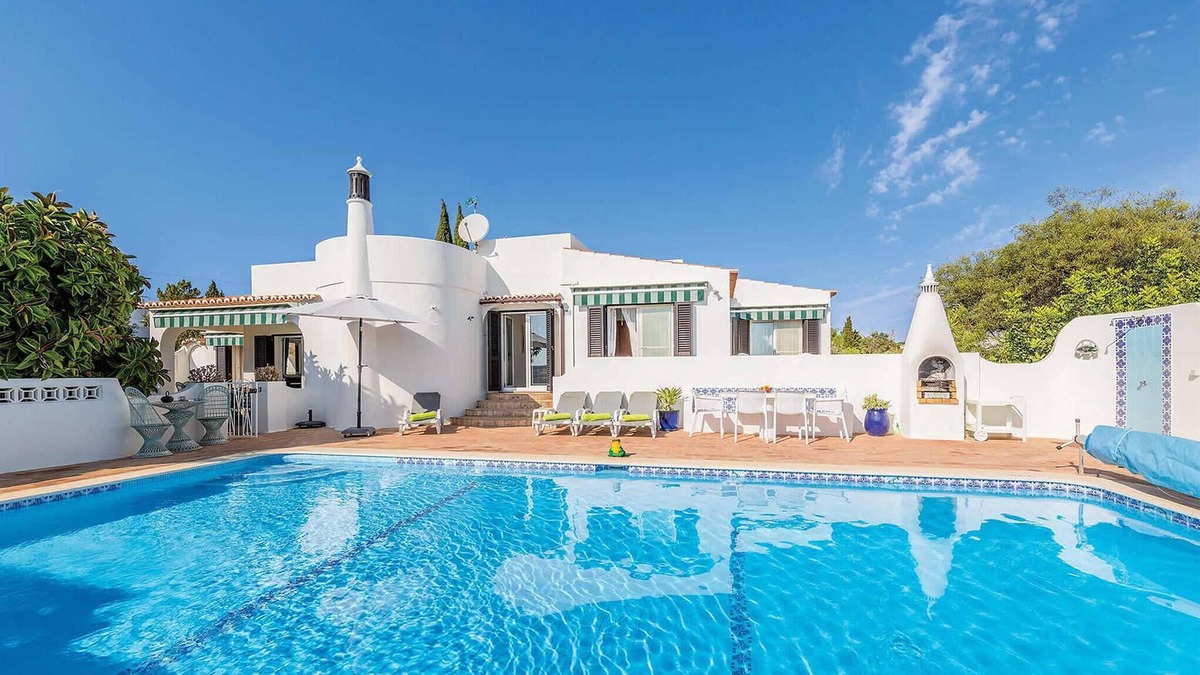 Areias Dos Moinhos House | Fantastic sea views from the pool and terrace await you in this attractive villa, which offers plent