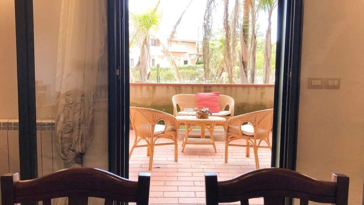 Avola House | Fantastic Villa in the Cavagrande Nature Reserve with 8/12 beds