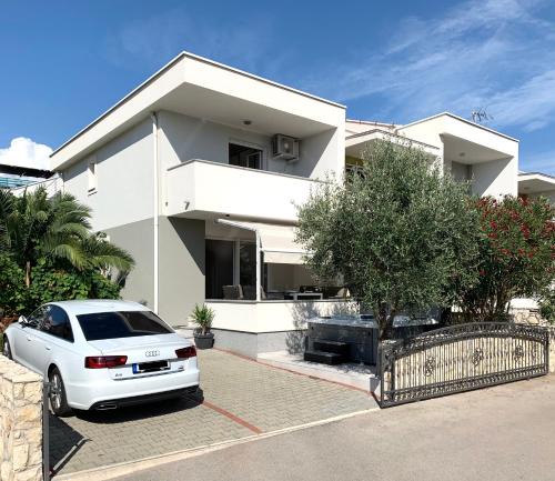 Novalja Villa | Fantasy Classic Maisonette