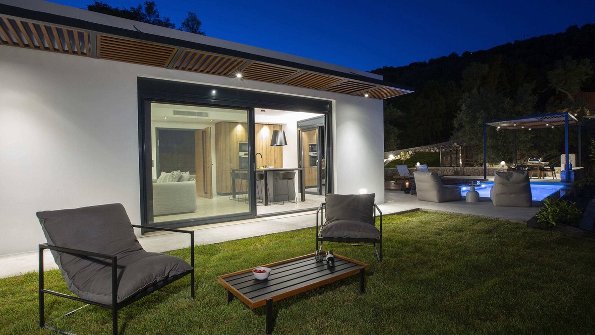 Fternon Villa | Faos Villa three built in a privileged natural environment
