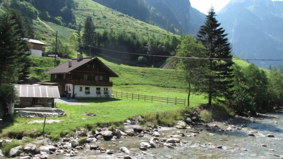Mayrhofen House | Farm Eben by Interhome