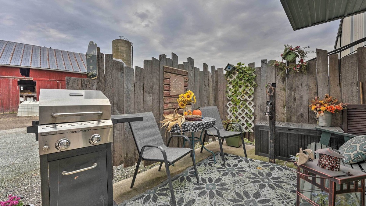 Goshen Apartment | Farm Living w/Fresh Harvest: Goshen Studio!