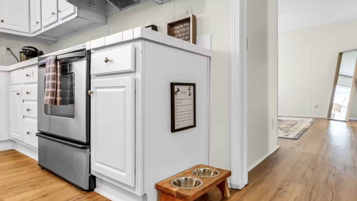 Kernersville House | Farm Retreat Stargazing Pet-Friendly Private