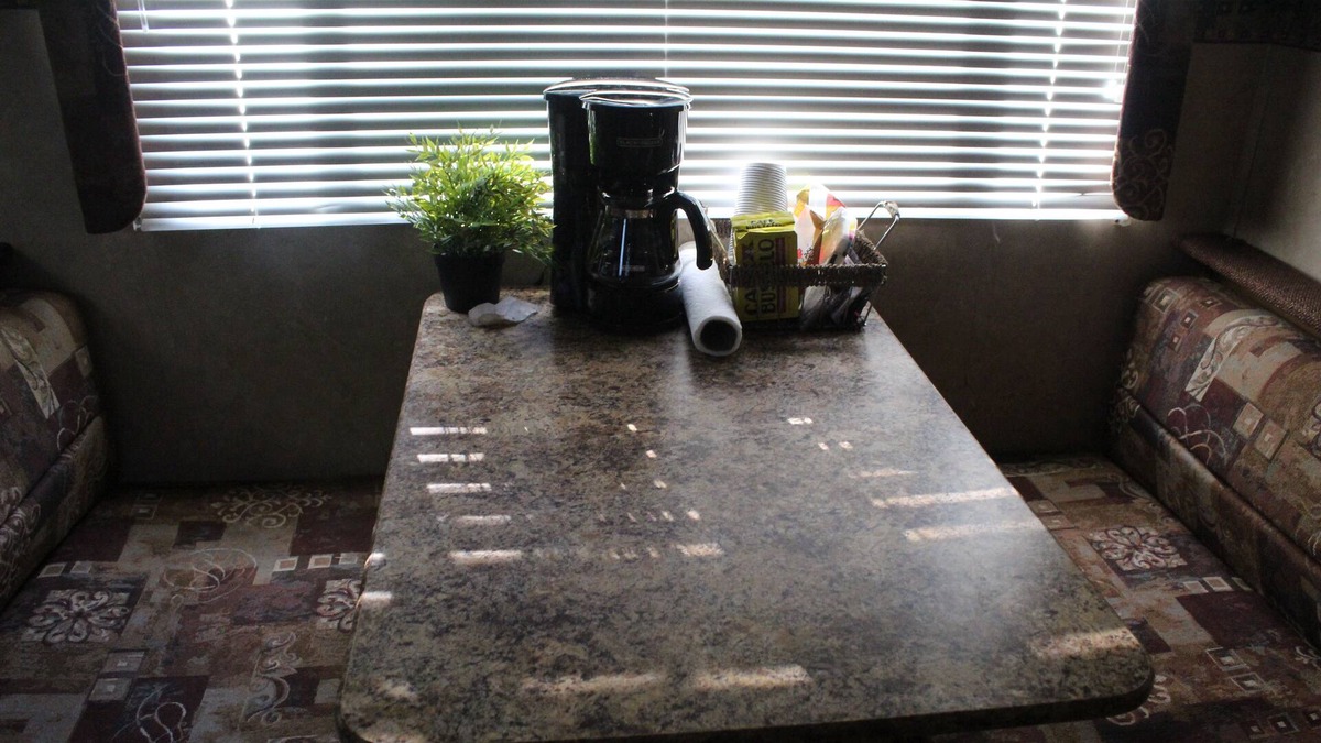 Accord House | Farm stay FAST wifi kitchen bath AC