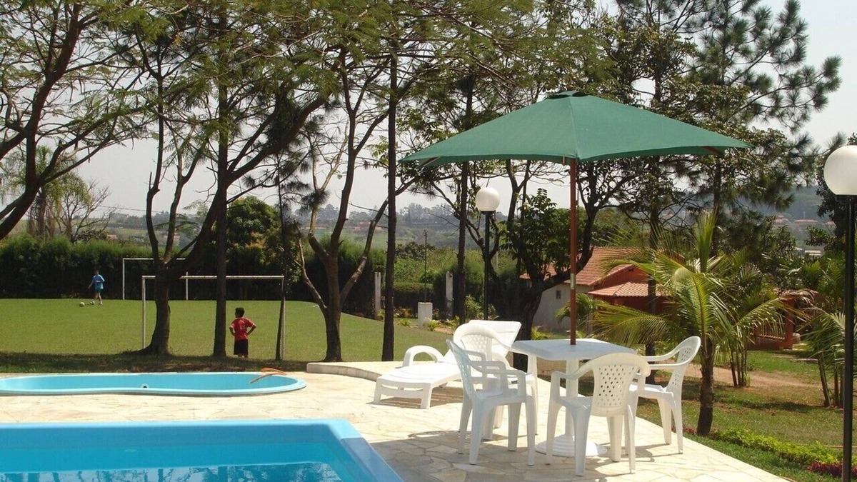 Porto Feliz House | Farm with pool, barbecue, field football, snooker, t. m., p/30 people.