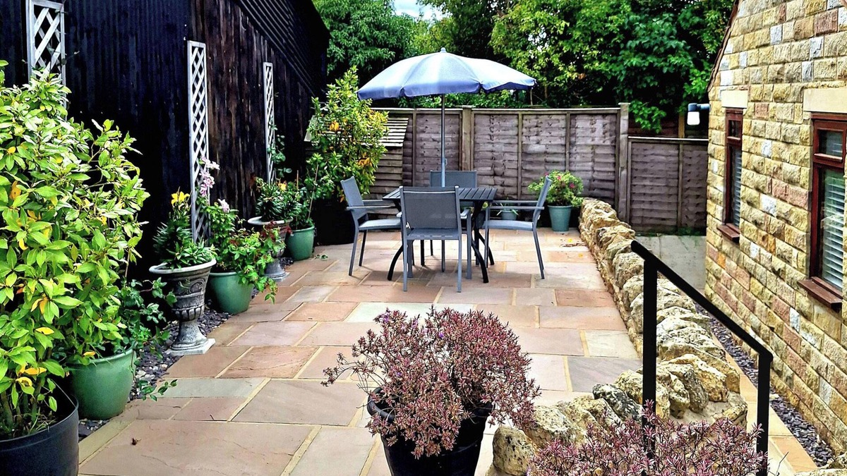 Allerston Cottage | Farm Yard Cottage