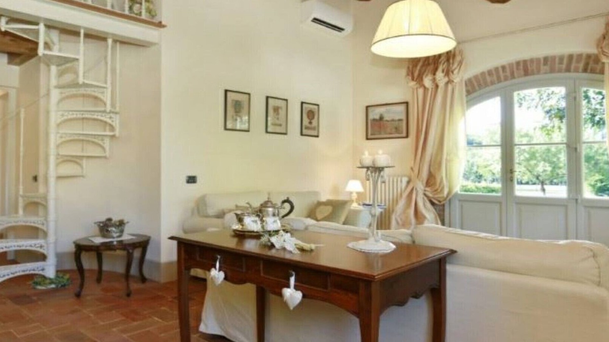 Orentano Apartment | Farmhouse Borgo ai Lecci Villa Limonaia