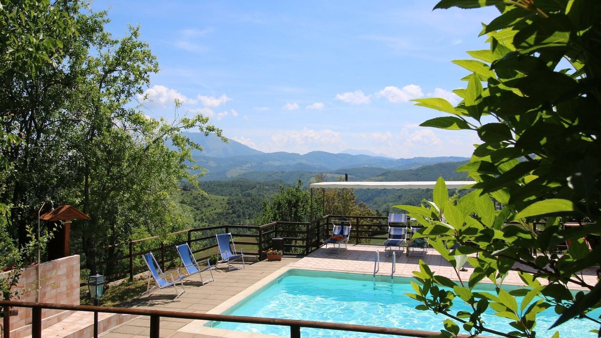 Apecchio Other | Farmhouse in Apecchio with Pool & Spa