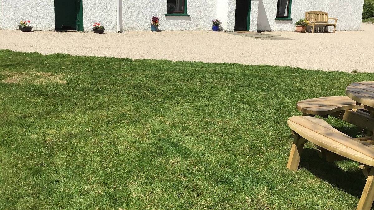 Termon Other | Farmhouse in the Donegal Hills