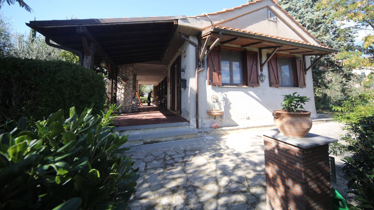 Amelia Villa | Farmhouse in the Umbrian countryside up to 8 beds, unlimited Wi-Fi
