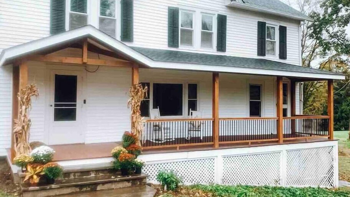 Highland House | Farmhouse Near New Paltz & Walkway Over Hudson
