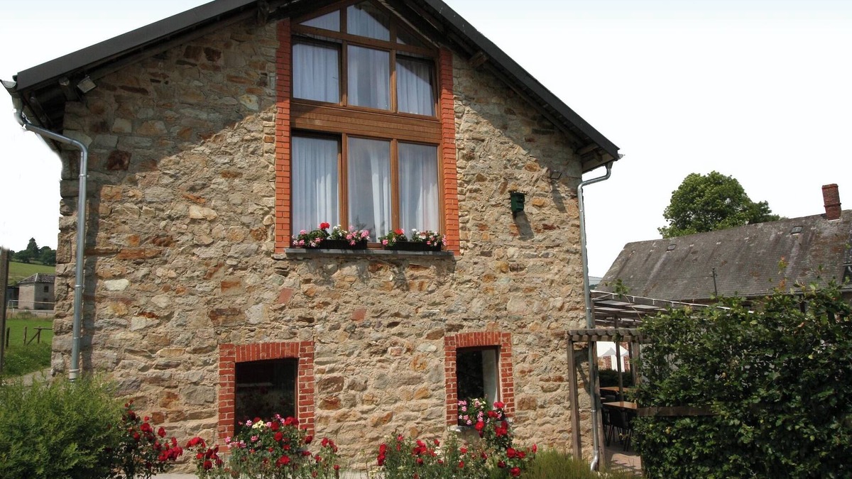 Ondenval Apartment | Farmhouse Stay in Ondenval