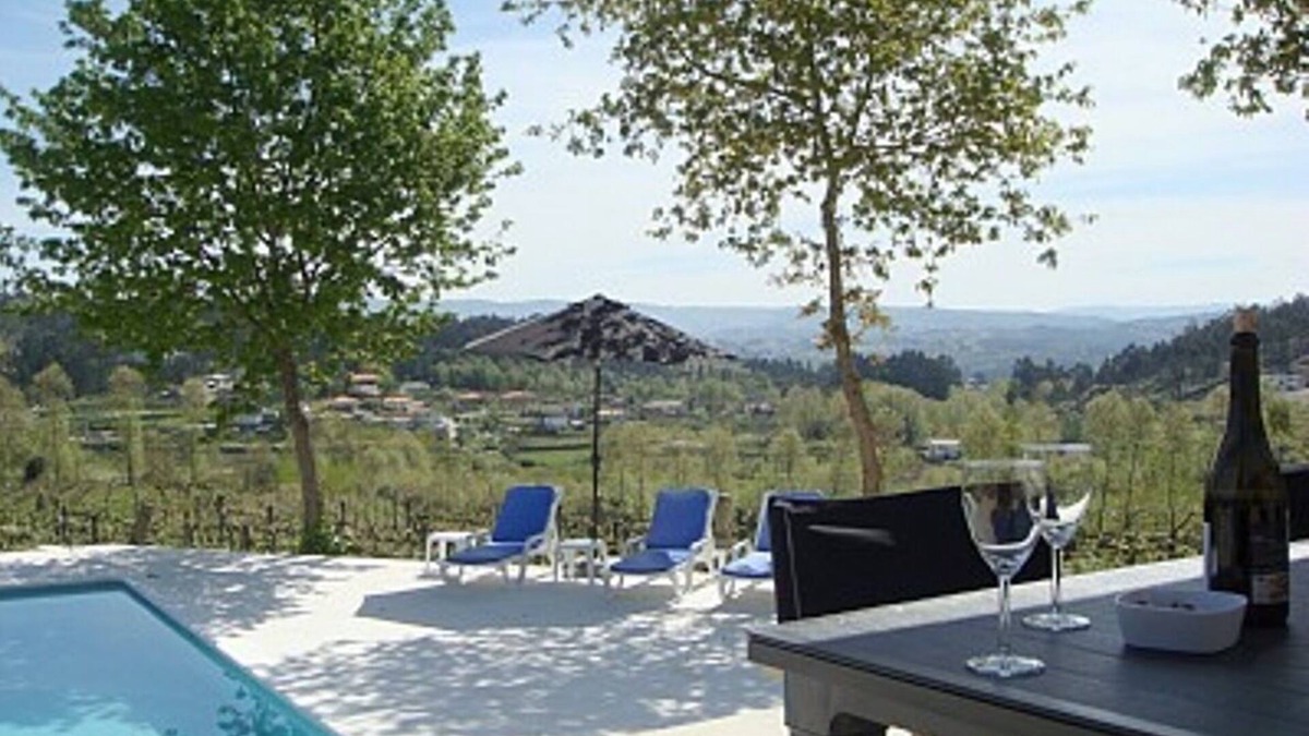 Marco de Canaveses Other | Farmhouse with pool, vineyard 5 acres, 40 km from Porto, Douro river 24Km