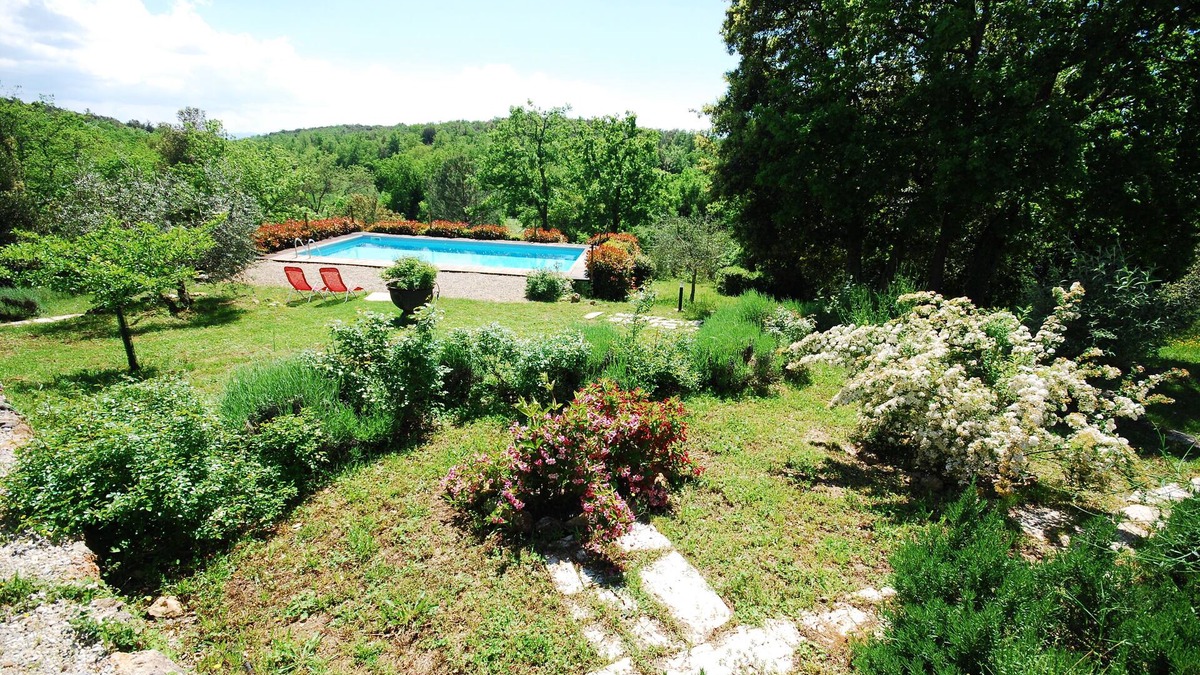 Simignano House | Farmhouse with pool - Il Forno free wifi-free parking