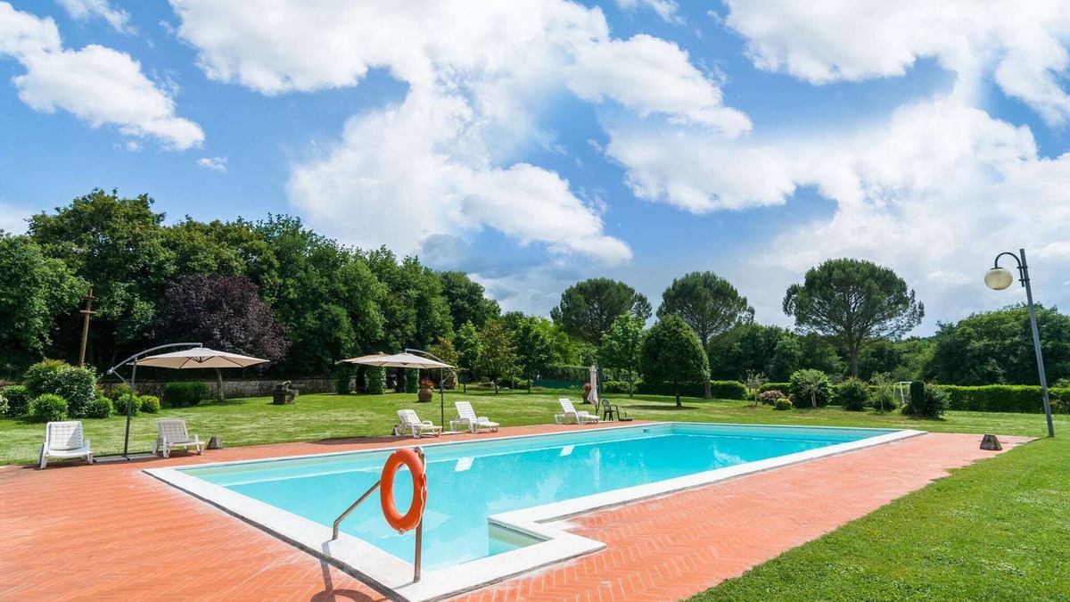 Bucine Other | Farmhouse with Pool View