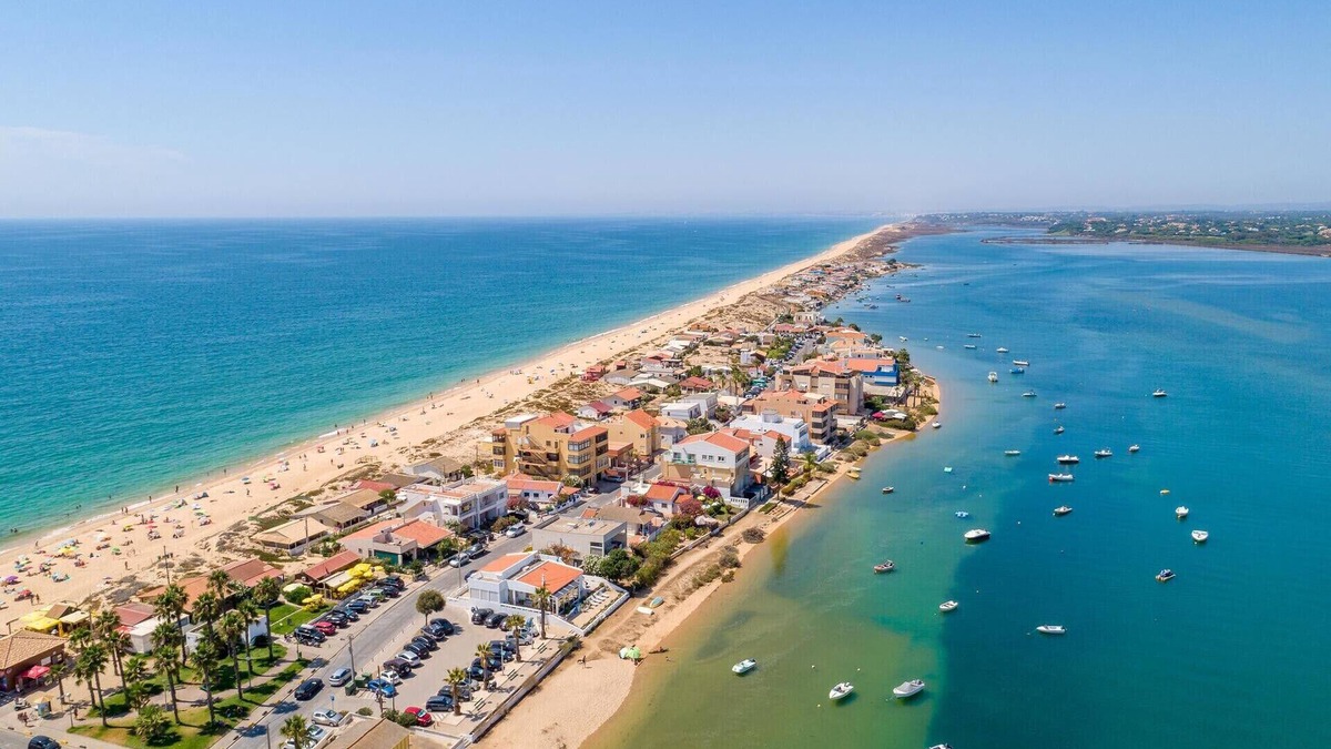 Se Apartment | Faro Deluxe by Homing