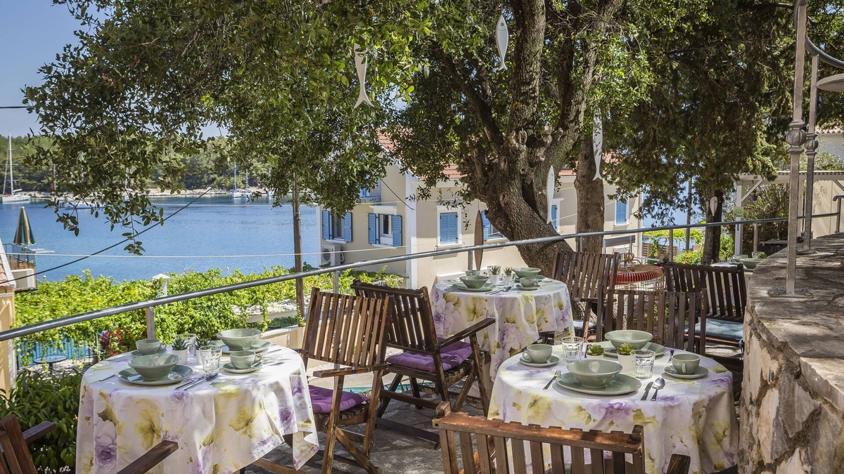 Matsoukata Hotel | Faros Suites - Adults Only