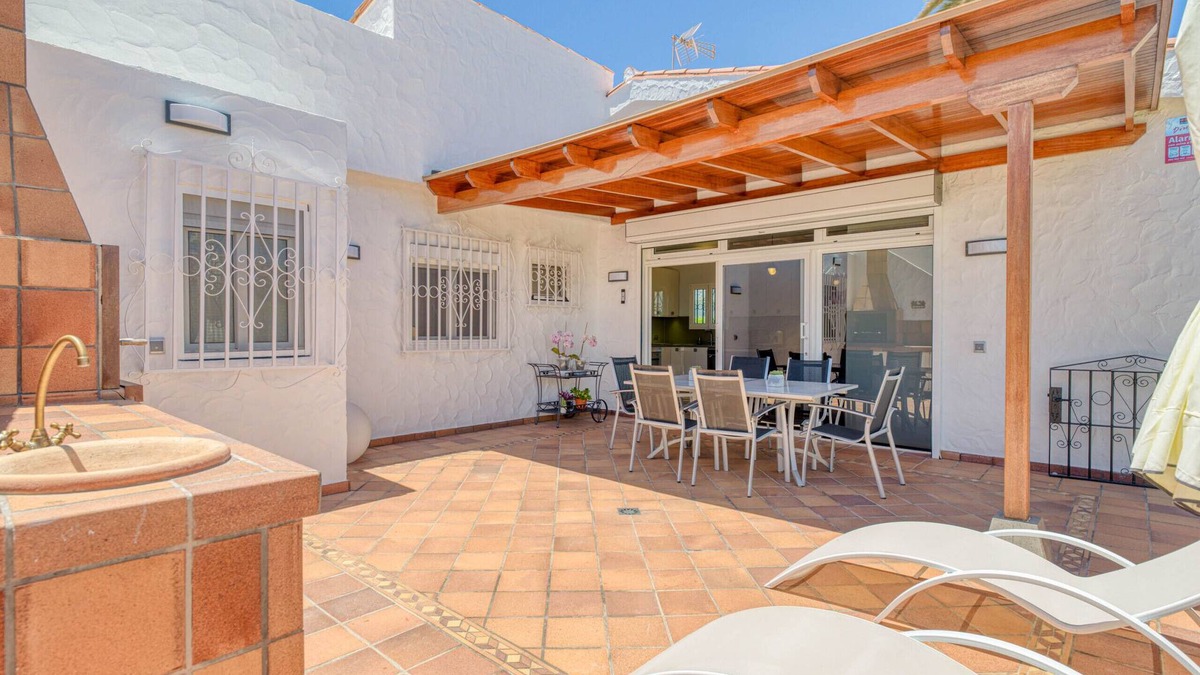 Pasito Blanco House | FaroVela Suites Pasito Blanco I