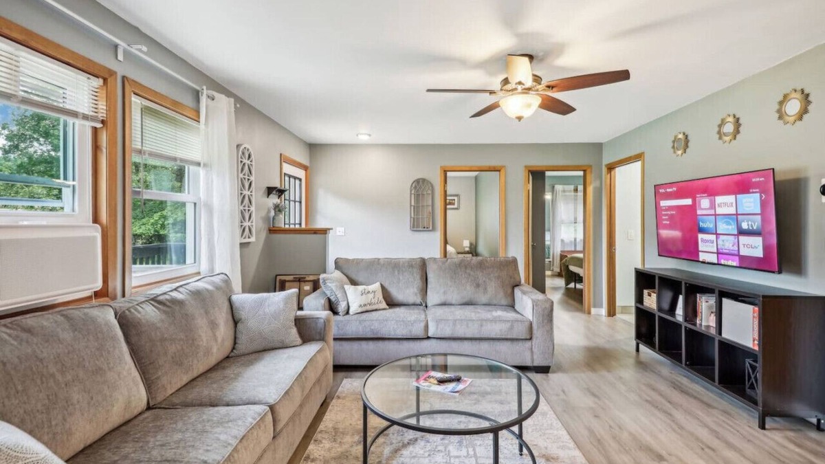 Wisconsin Dells House | Fawn Lake Cottage for Families Looking for Privacy