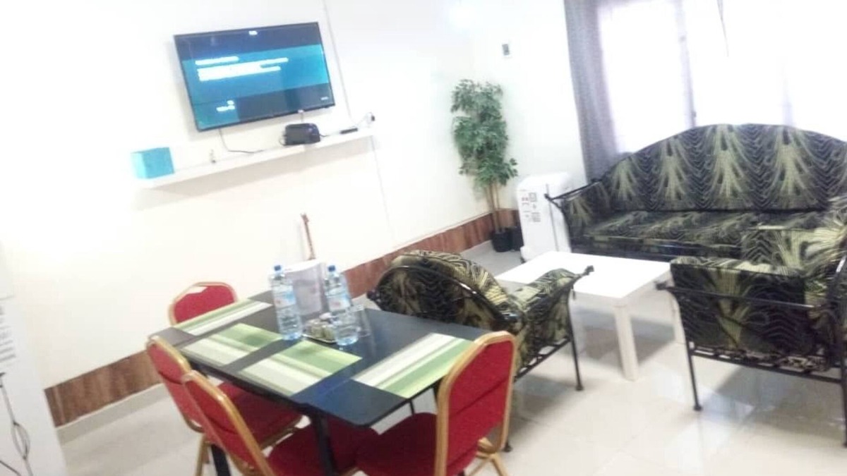 Parakou House | Feel Well Guest House