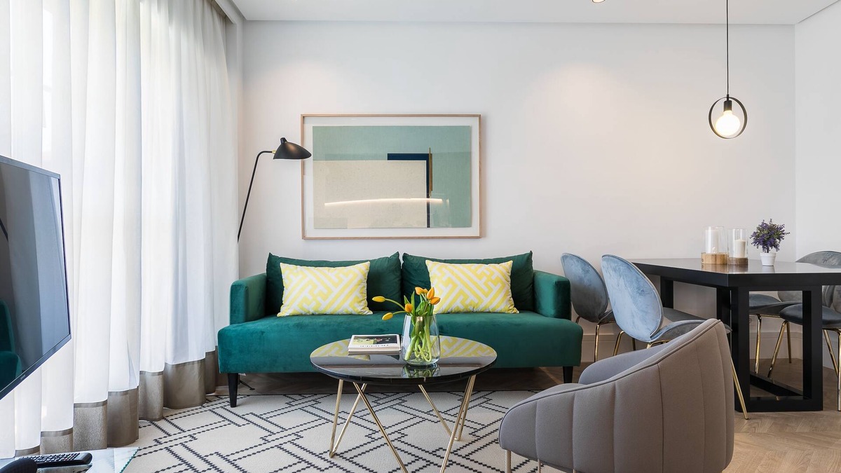 Vallehermoso Apartment | Feelathome Waldorf Suites Apartments
