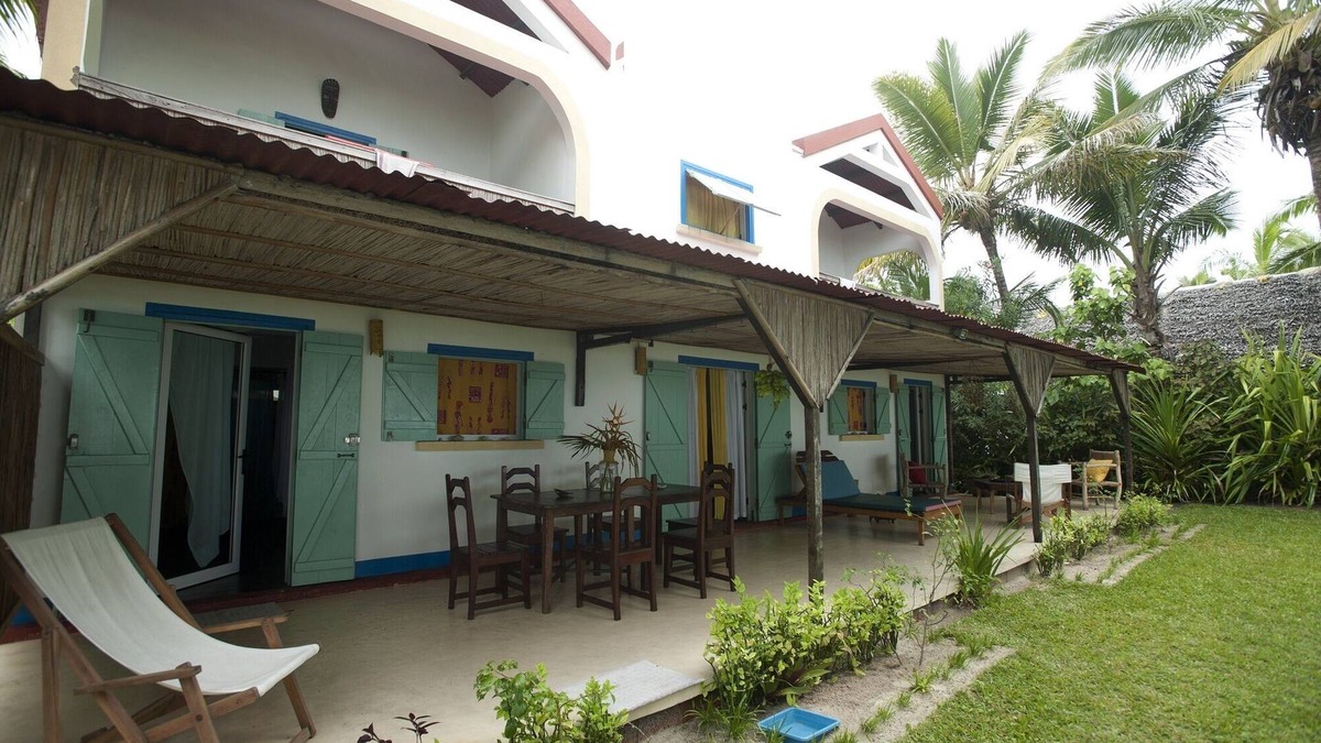 Nosy Boraha House | FEET IN THE WATER CALM AND SERENITY