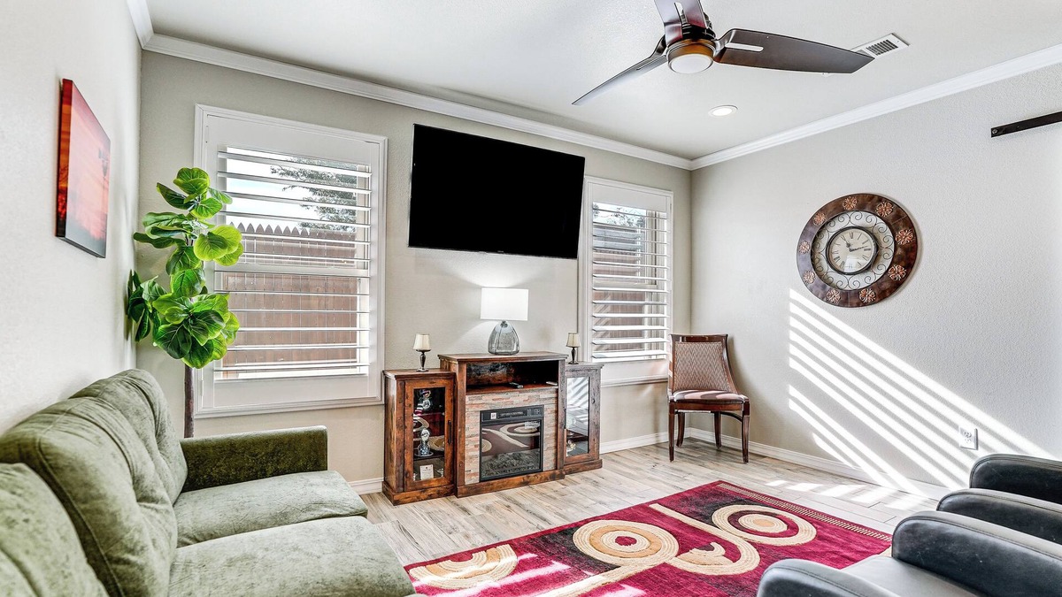 Amarillo House | Fenced Yard: Modern Barndominium in Amarillo!