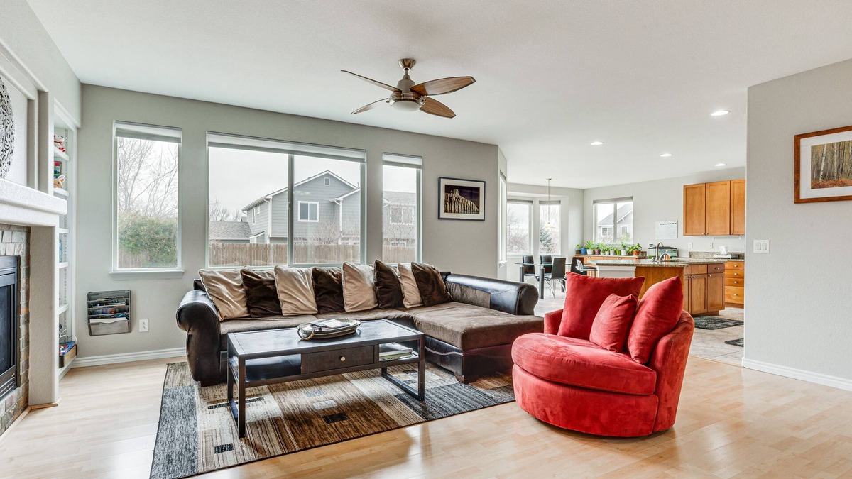 Vista Ridge House | Fenced Yard & Trail Access: Dog-Friendly Erie Home