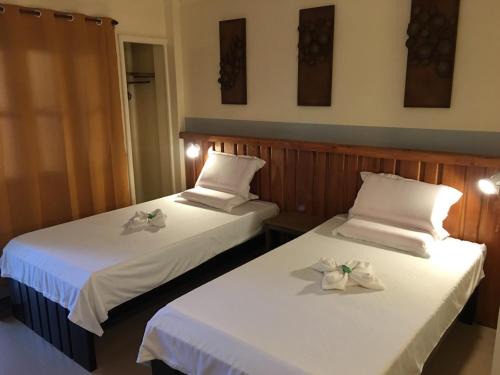 Port Barton Hotel | Ferellee Beach Front Inn