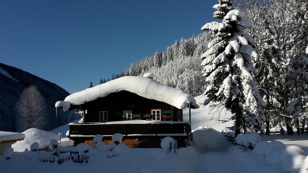 Schildlehen Ski Chalet | Ferienhaus Abendstille