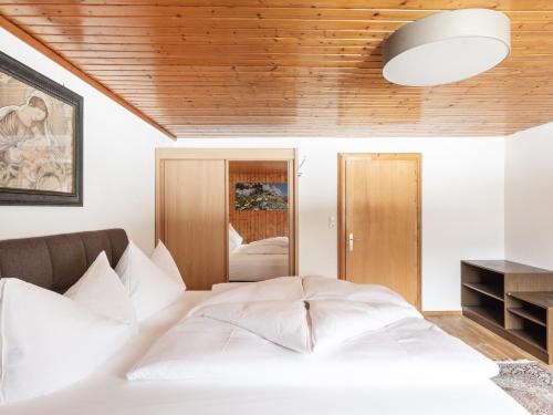 Mellau Apartment | Ferienhaus Alpenflora