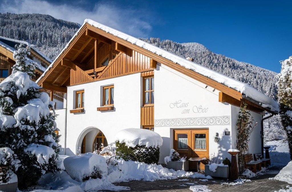Ladis Cabin | Ferienhaus am Burgsee