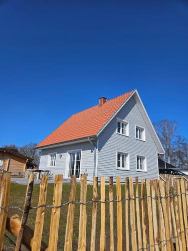 Rheinsberg House | Ferienhaus am See mit Sauna