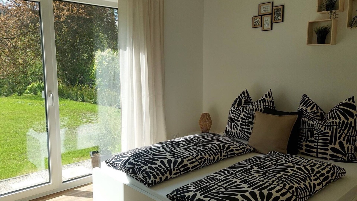 Stockheim Apartment | Ferienhaus Casa Neugrua