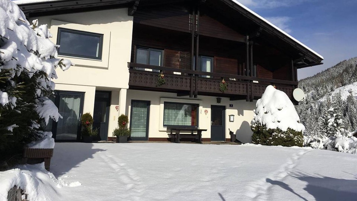 Bad Kleinkirchheim Apartment | Ferienhaus Latschen - Appartement Latschen & Ferienhaus A.d. Nockalmbahn