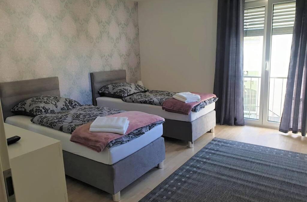 Bad Oeynhausen Apartment | Ferienhaus mit Terrasse - Wallbox